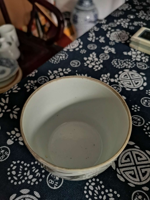 古玩陶瓷民國金彩松鶴延年蓋缸真品鑒賞圖