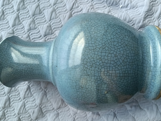 古玩陶瓷哥釉瓶真品鑒賞圖