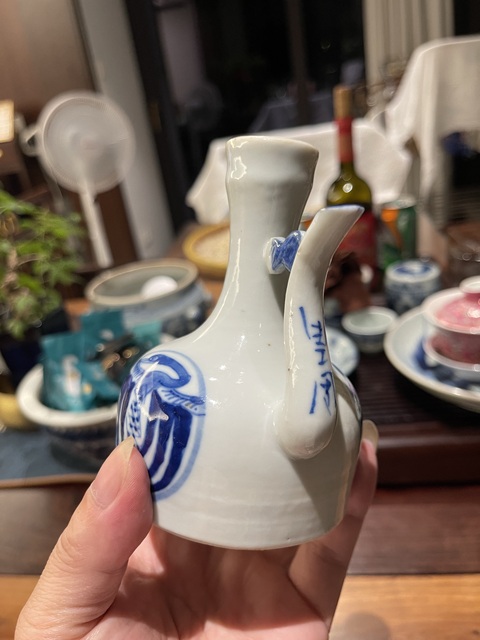 古玩陶瓷團鶴紋青花壺真品鑒賞圖