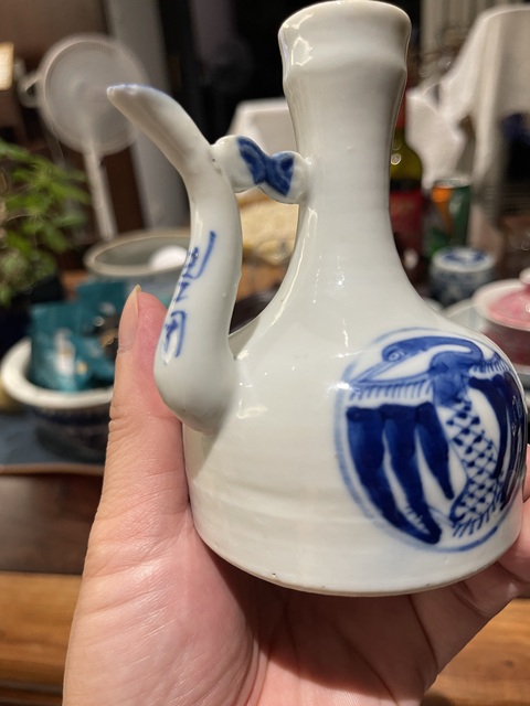 古玩陶瓷團鶴紋青花壺真品鑒賞圖
