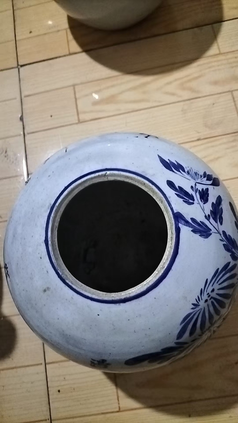 古玩陶瓷青花罐真品鑒賞圖