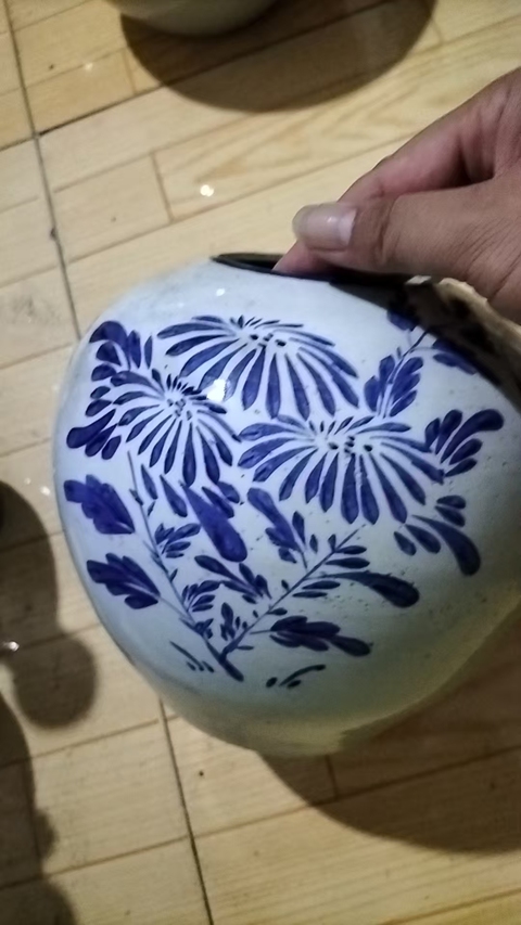 古玩陶瓷青花罐真品鑒賞圖