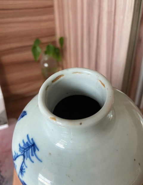 古玩陶瓷青花山水人物紋梅瓶真品鑒賞圖