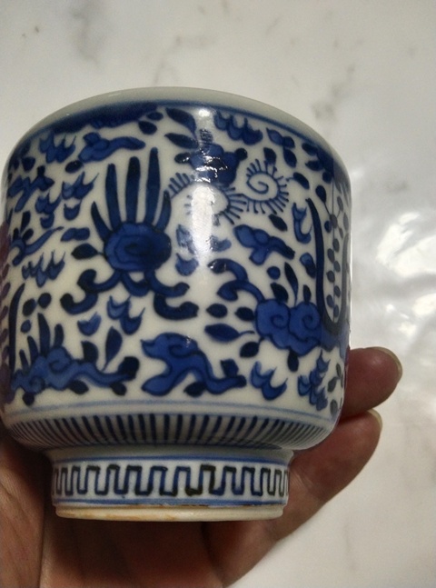 古玩陶瓷青花杯真品鑒賞圖