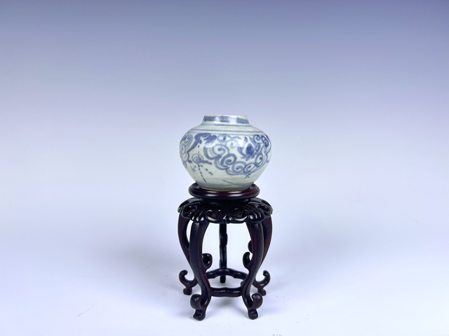 古玩陶瓷明中期·青花花卉水呈拍賣,當前價格88元