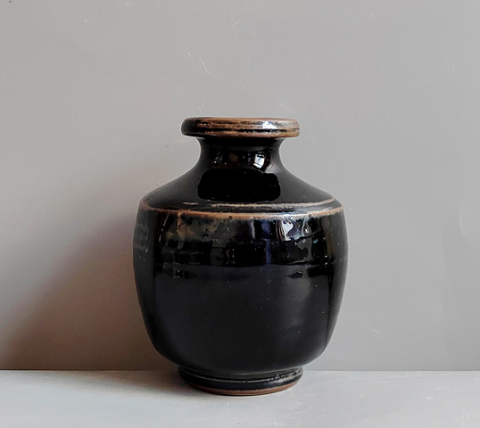 古玩陶瓷黑釉小瓶真品鑒賞圖