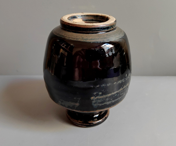 古玩陶瓷黑釉小瓶真品鑒賞圖