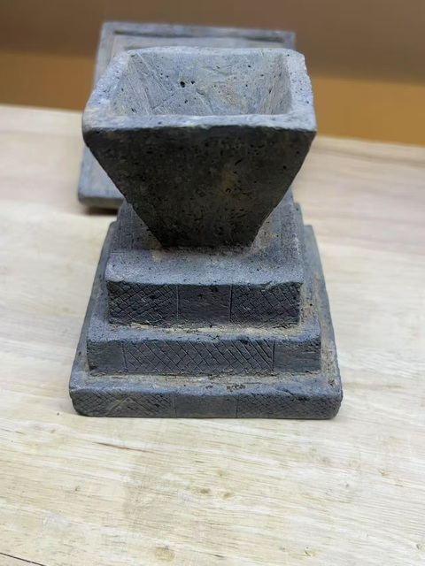 古玩陶瓷漢·闕熏拍賣,當前價格12000元