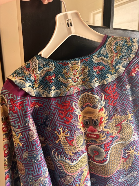 古玩雜項刺繡龍袍真品鑒賞圖