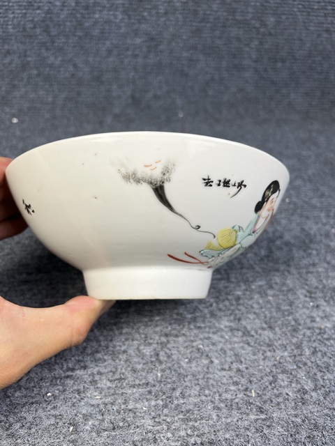 古玩陶瓷粉彩和合二仙碗真品鑒賞圖