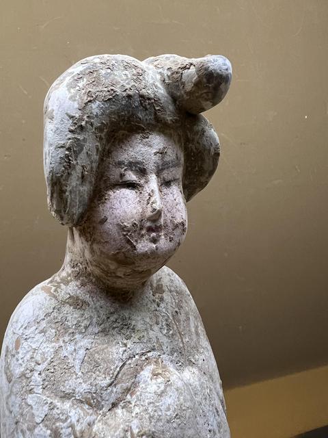 古玩陶瓷唐·肥婆拍賣，當前價格8500元