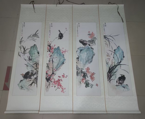 古玩字畫精工裝裱河南名家謝英慧 花鳥四屏拍賣,當前價格688元