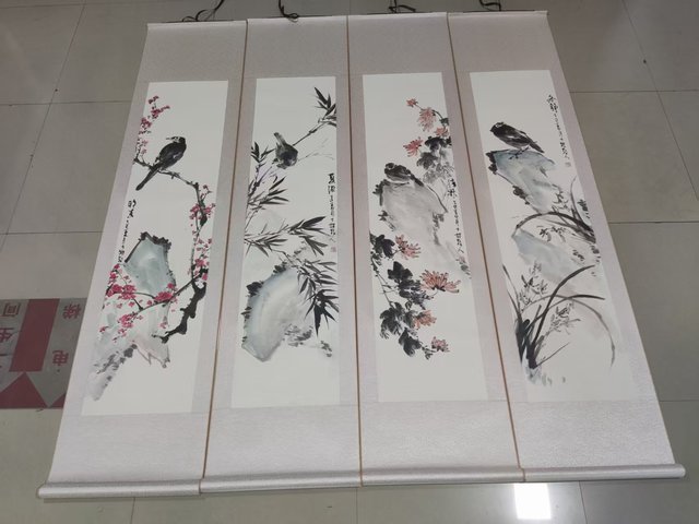 古玩字畫精工裝裱河南名家謝英慧 花鳥四屏拍賣，當前價格688元