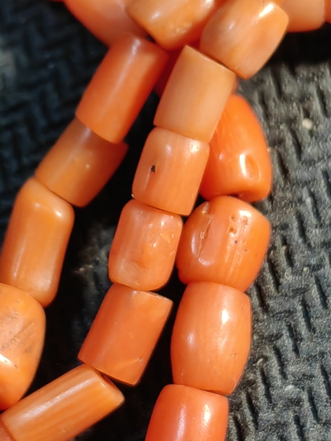 古玩玉器清代老沙丁珊瑚項鏈真品鑒賞圖