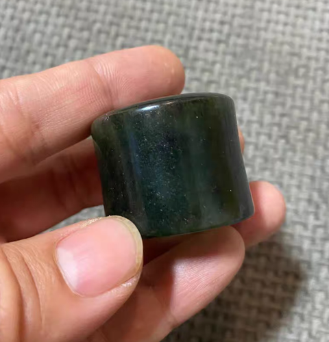 古玩玉器非天然翡翠扳指真品鑒賞圖