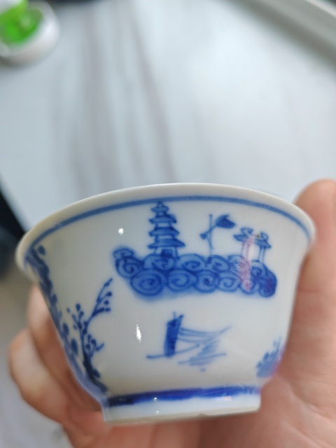 古玩陶瓷康熙青花杯碟真品鑒賞圖