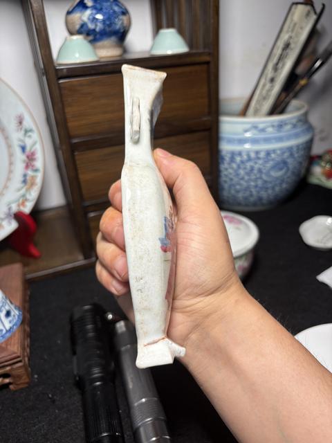 古玩陶瓷清代粉彩天官賜福壁瓶真品鑒賞圖