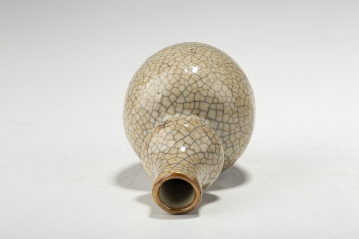 古玩陶瓷清中晚·哥釉小葫蘆瓶
真品鑒賞圖