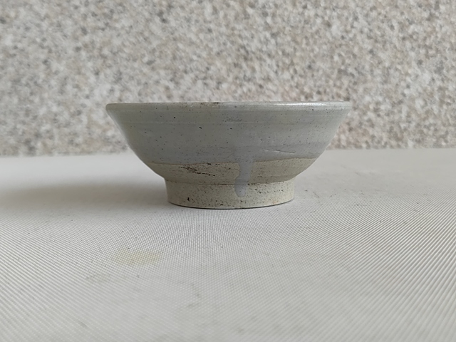 古玩陶瓷龍泉青瓷碗拍賣,當前價格480元