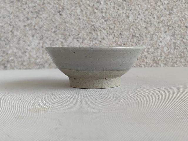 古玩陶瓷龍泉青瓷碗拍賣,當前價格480元