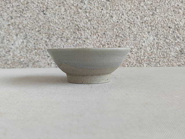 古玩陶瓷龍泉青瓷碗拍賣,當前價格480元