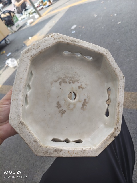 古玩陶瓷粉彩花鳥紋八方花盆真品鑒賞圖