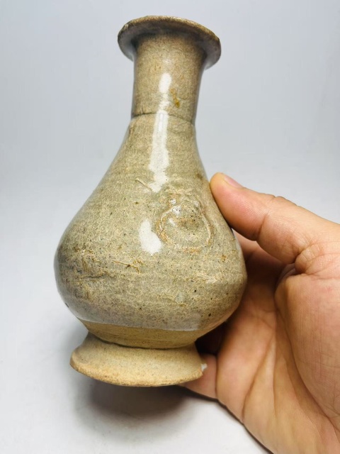 古玩陶瓷影青鋪首瓶真品鑒賞圖
