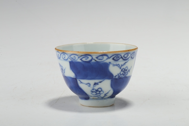 古玩陶瓷清晚·青花花卉紋杯真品鑒賞圖