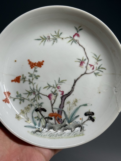 古玩陶瓷靈仙祝壽圖粉彩盤真品鑒賞圖