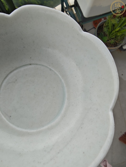 古玩陶瓷湖田窯花口高足碗真品鑒賞圖