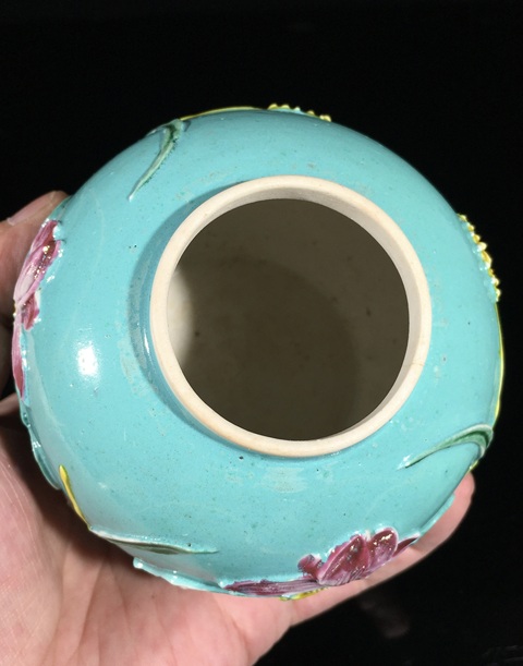 古玩陶瓷晚清素三彩一路連科紋罐真品鑒賞圖