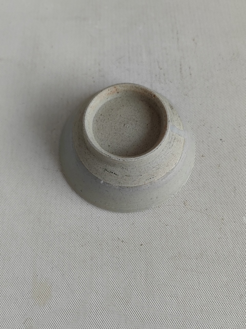 古玩陶瓷龍泉青瓷碗拍賣,當前價格480元