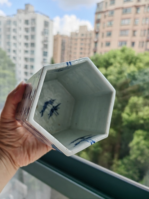 古玩陶瓷青花山水人物紋筆筒真品鑒賞圖