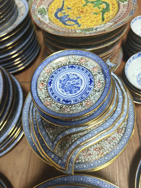 古玩陶瓷玲瓏瓷盤真品鑒賞圖