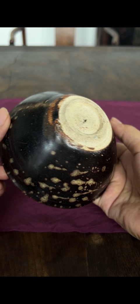 古玩陶瓷吉州窯彩繪花卉紋茶盞，注意品相真品鑒賞圖