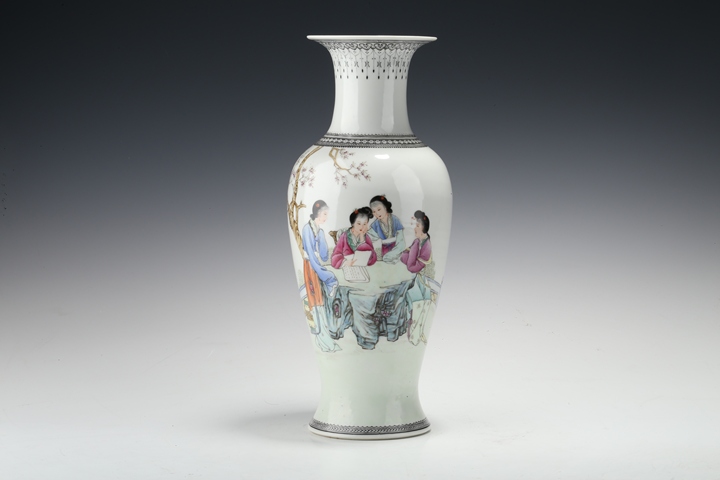 古玩陶瓷創(chuàng)匯·粉彩仕女紋觀音瓶真品鑒賞圖