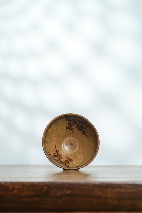 古玩陶瓷吉州窯梅花紋茶盞真品鑒賞圖
