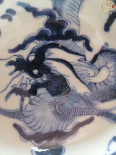 古玩陶瓷過墻龍紋青花茶圓真品鑒賞圖