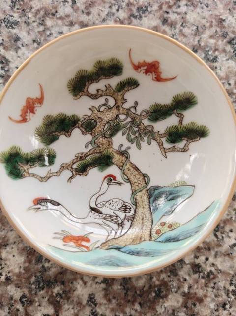 古玩陶瓷粉彩杯盤真品鑒賞圖
