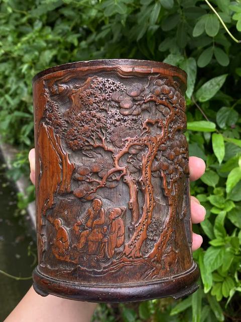 古玩雜項竹刻筆筒真品鑒賞圖