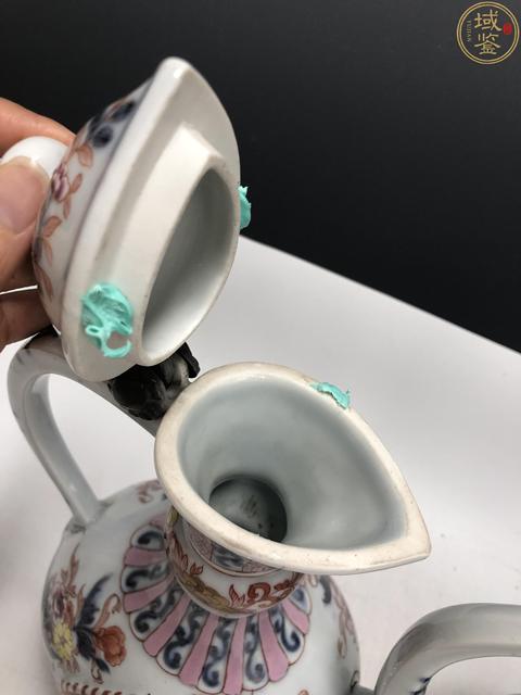 古玩陶瓷清·乾隆粉彩奶壺真品鑒賞圖