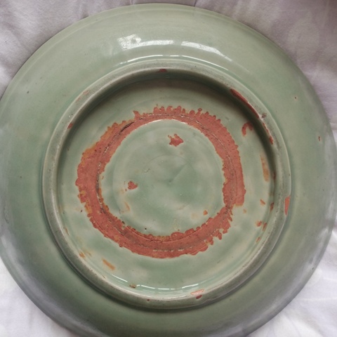 古玩陶瓷龍泉窯青釉盤真品鑒賞圖