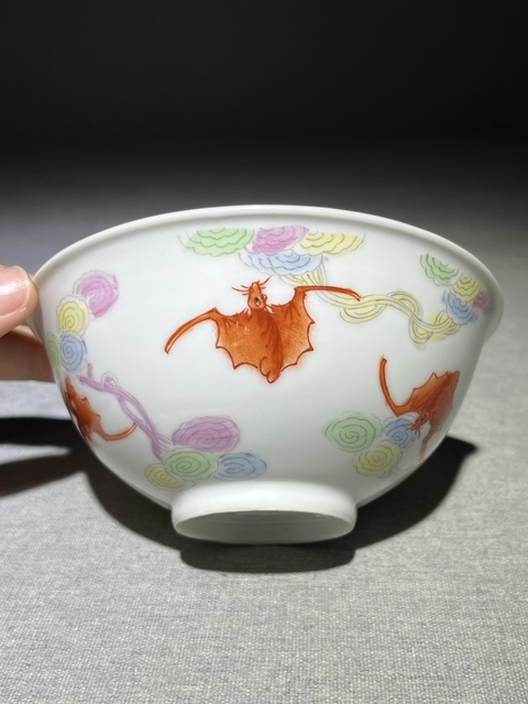 古玩陶瓷粉彩福壽紋碗拍賣(mài)，當(dāng)前價(jià)格2000元