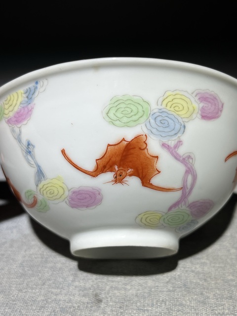 古玩陶瓷粉彩福壽紋碗拍賣(mài)，當(dāng)前價(jià)格2000元