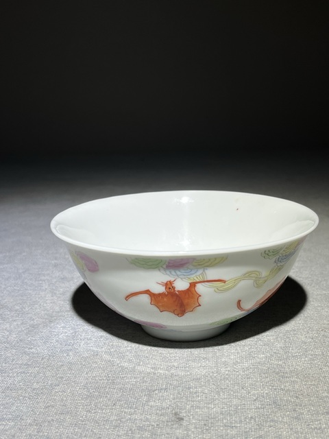 古玩陶瓷粉彩福壽紋碗拍賣(mài)，當(dāng)前價(jià)格2000元