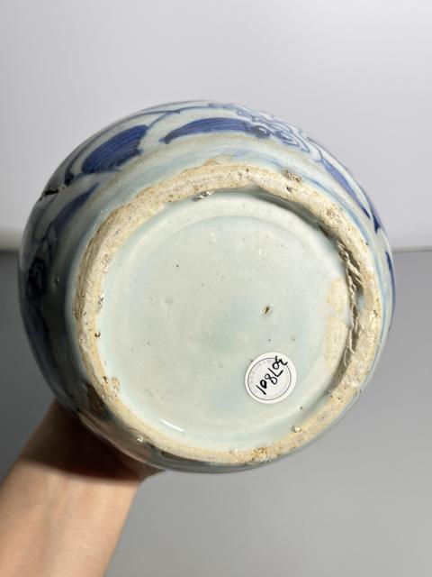 古玩陶瓷明代嘉萬時期青花龍紋葫蘆瓶真品鑒賞圖