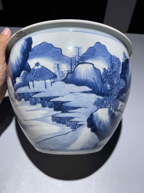 古玩陶瓷清康熙青花山水畫缸真品鑒賞圖