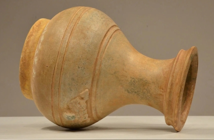 古玩陶瓷瓶真品鑒賞圖