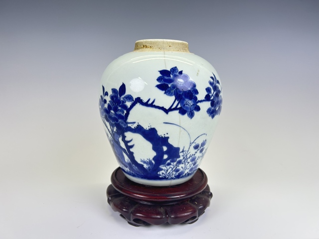 古玩陶瓷清早期·青花花卉花鳥罐拍賣,當前價格936元