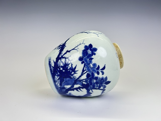 古玩陶瓷清早期·青花花卉花鳥罐拍賣,當前價格936元